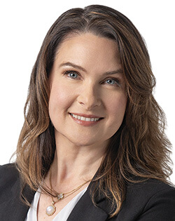 Lisa Chamzuk